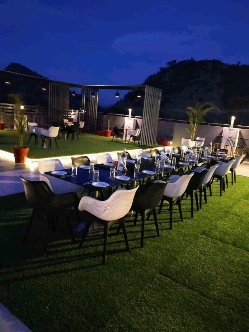 Hotel the Hind image