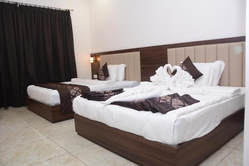Hotel the Hind image