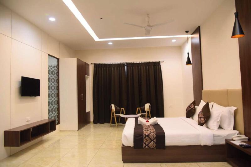 Hotel the Hind image