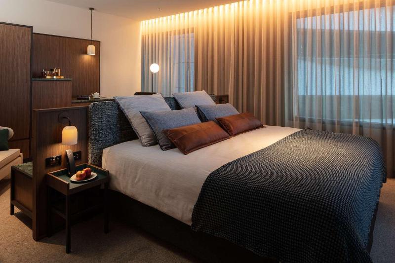 Next Hotel Melbourne, Curio Collection by Hilton image