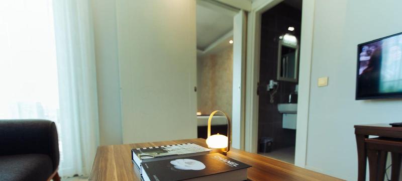 Kent Suit Otel image