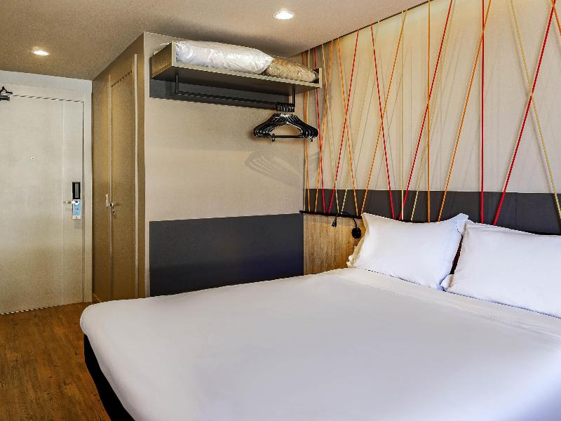 Ibis Styles Porto Alegre Moinhos De Vento image
