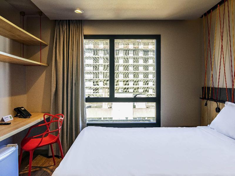 Ibis Styles Porto Alegre Moinhos De Vento image