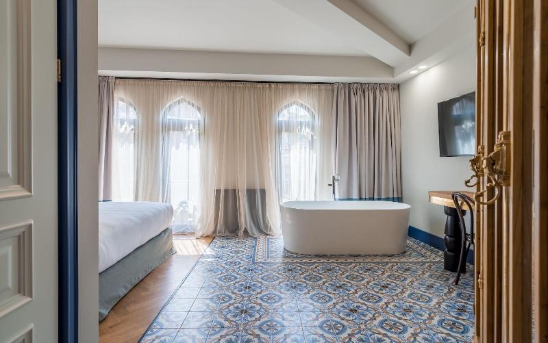 Hotel Abanotubani image
