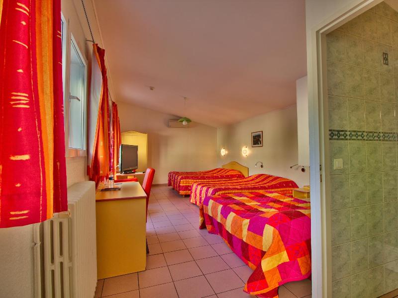 Logis Chalet Du Mont Roland image