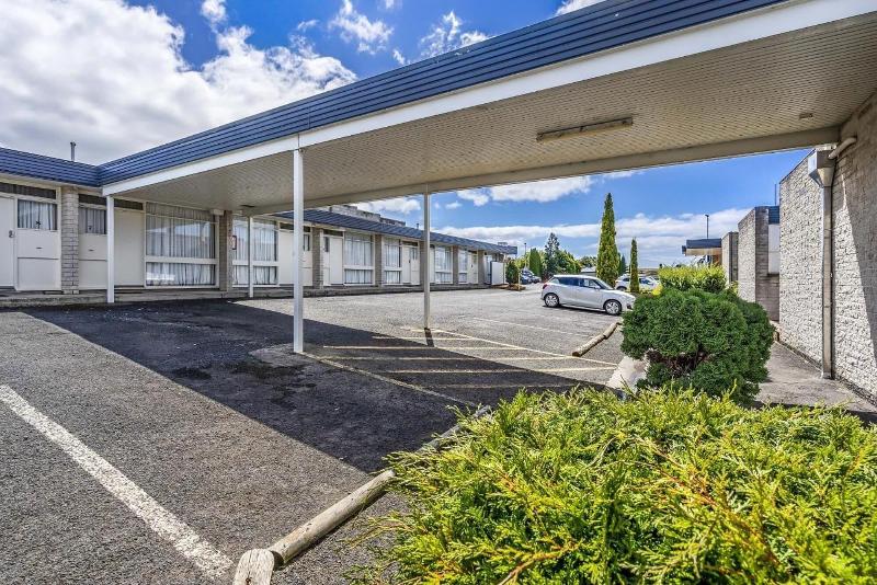 Top of the Town Hotel Motel image