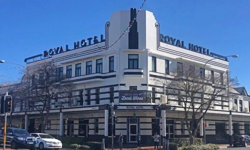 Royal Hotel Orange, Orange