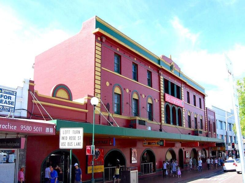 Meridian Hotel image