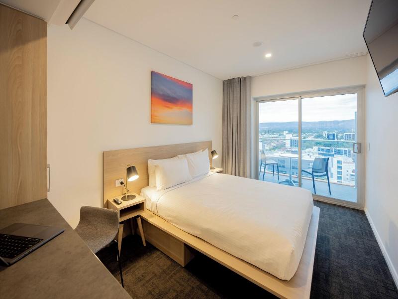 Tom's Court Hotel image