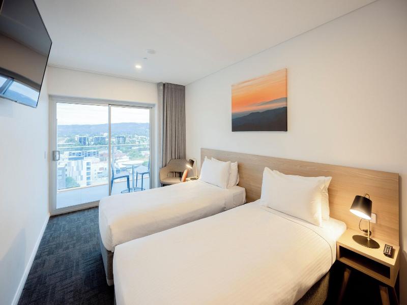 Tom's Court Hotel image