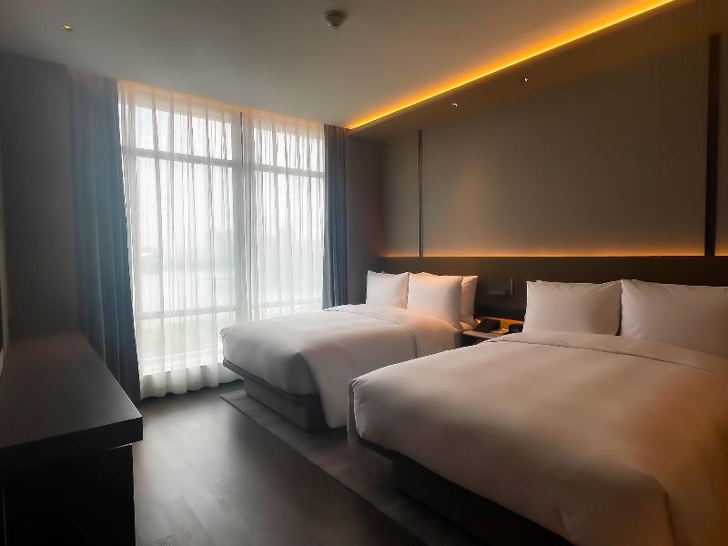 The Meixi Lake - Marriott Executive Apartments image