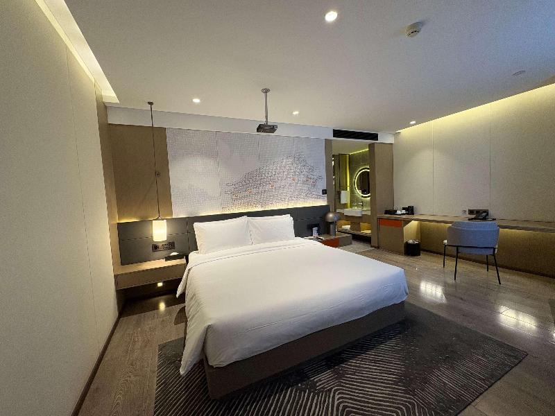 Novotel Xi'an The Bell Tower image