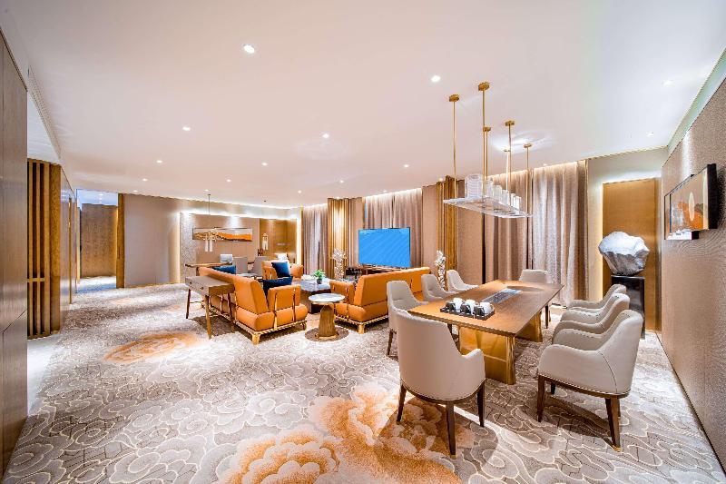 Wyndham Shiyan Downtown image
