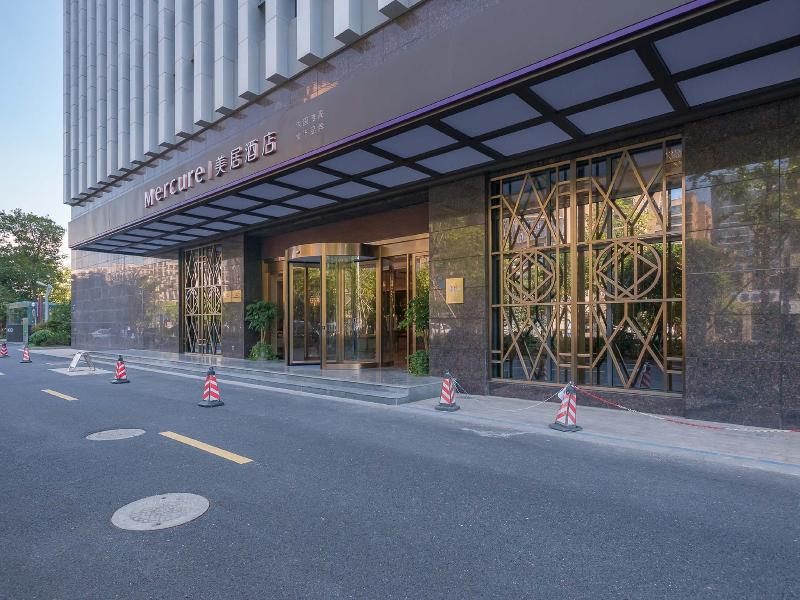 Mercure Hangzhou East Railway Station image