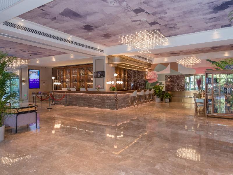 Mercure Hangzhou East Railway Station image