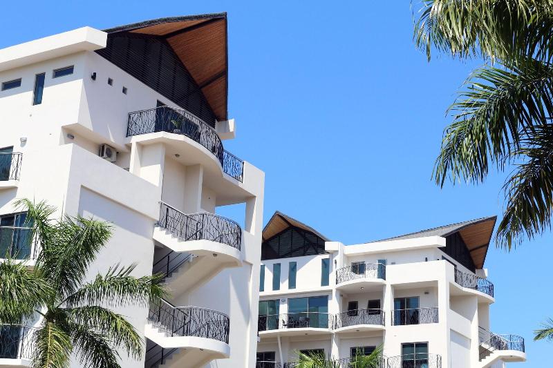 PACIFIC SUITES Boutique Hotel & Bistro image