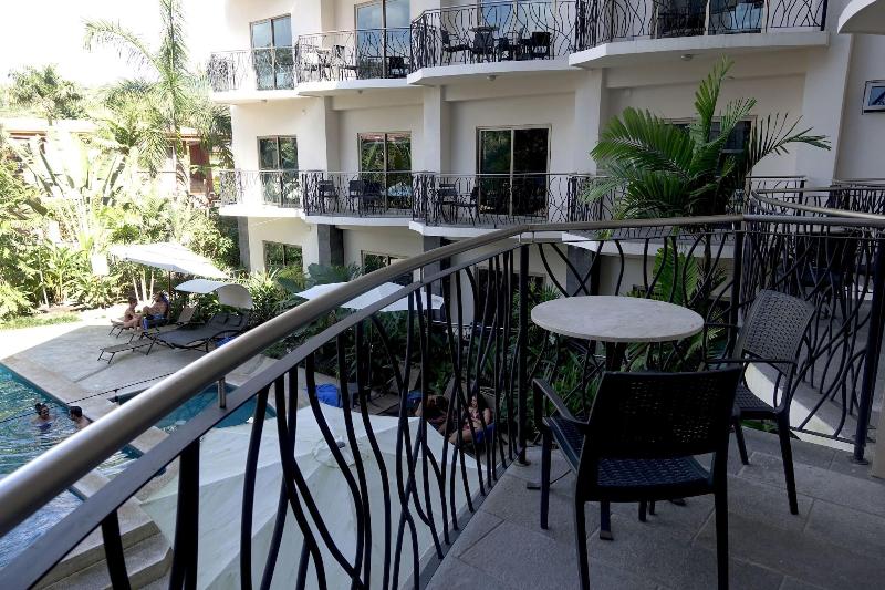 PACIFIC SUITES Boutique Hotel & Bistro image