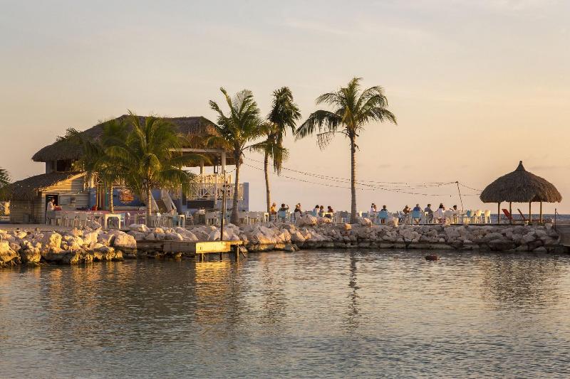 Blue Bay Lodges image