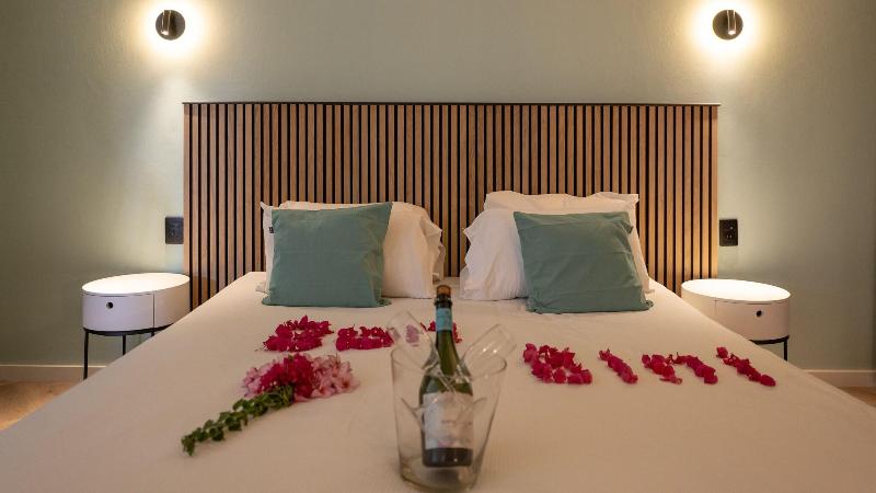Blue Bay Lodges image