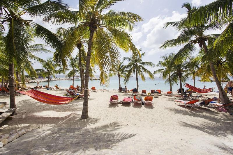 Blue Bay Lodges image
