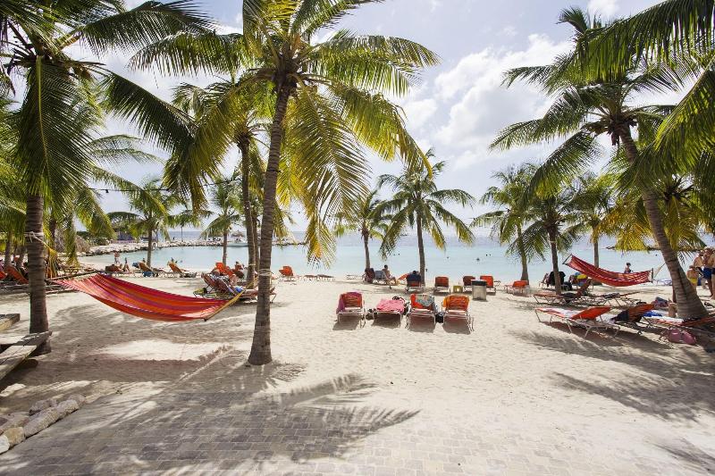 Blue Bay Lodges image
