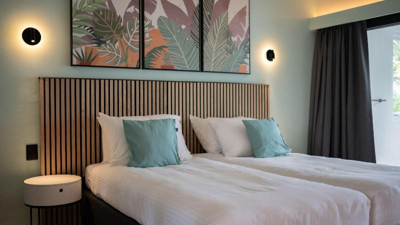 Blue Bay Lodges image