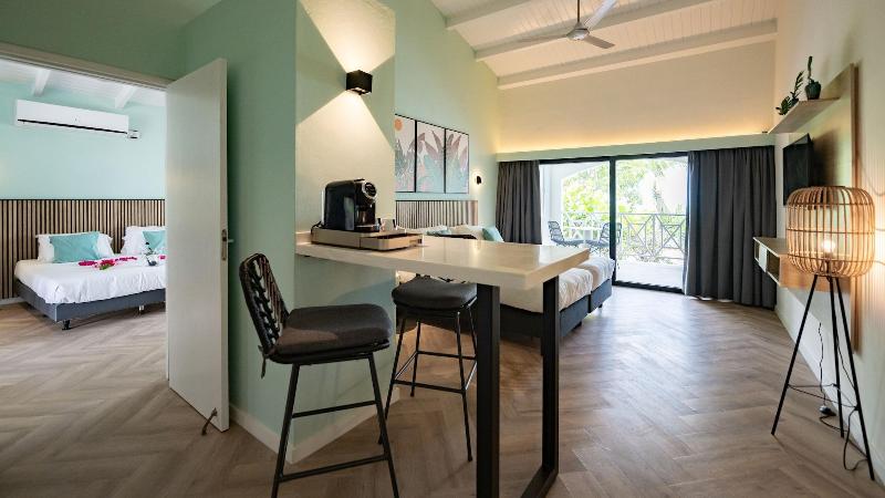 Blue Bay Lodges image