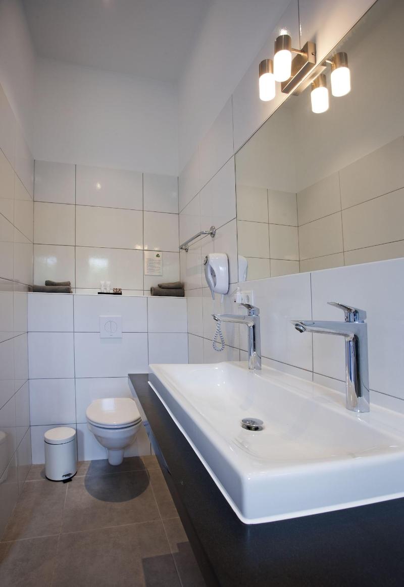 Blue Bay Lodges image