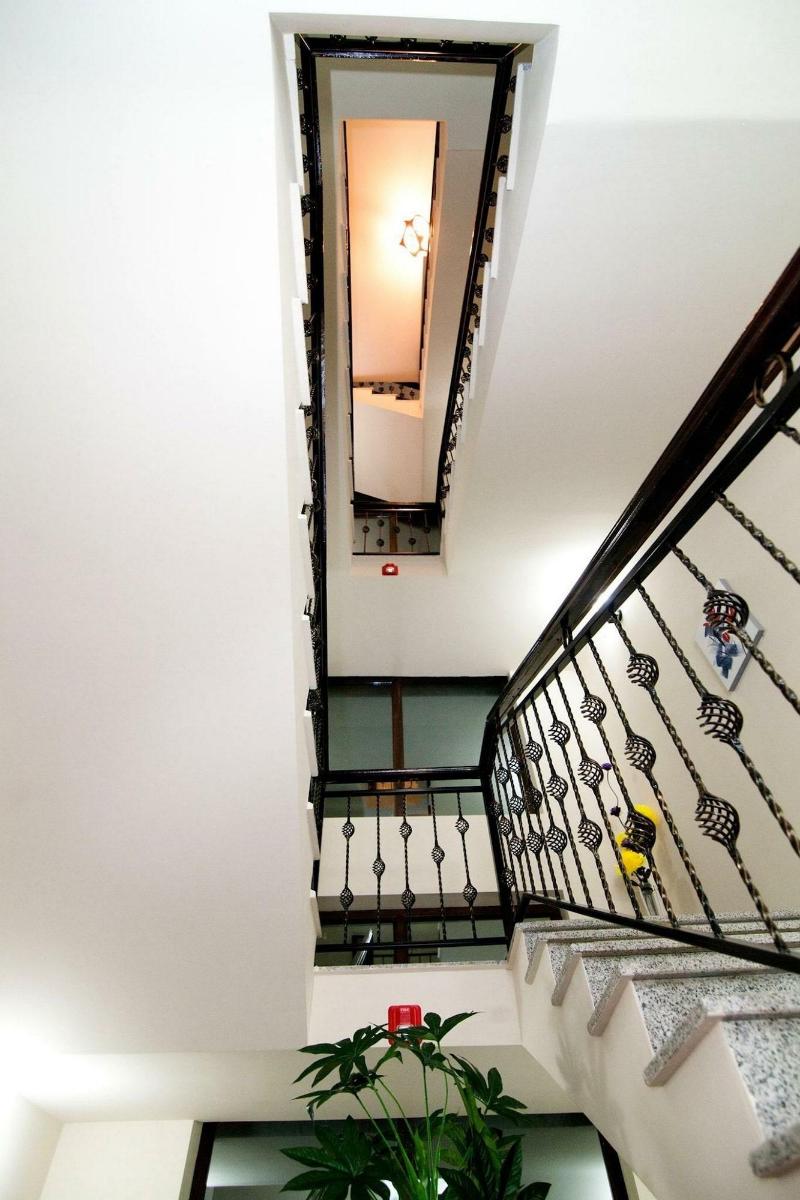Hotel Ellegance image