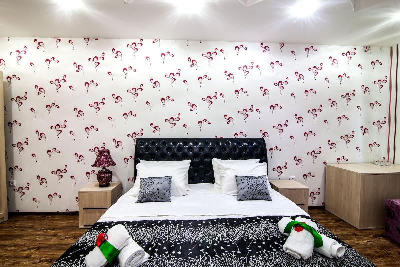Hotel Ellegance image