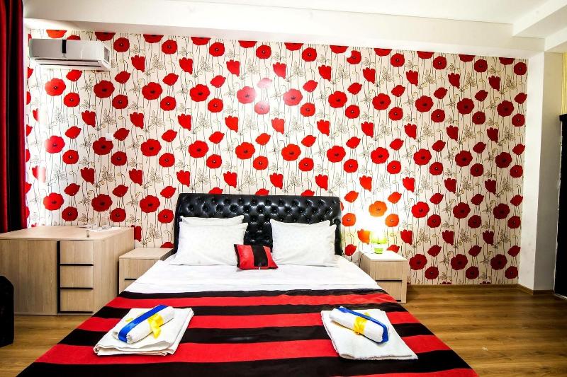 Hotel Ellegance image