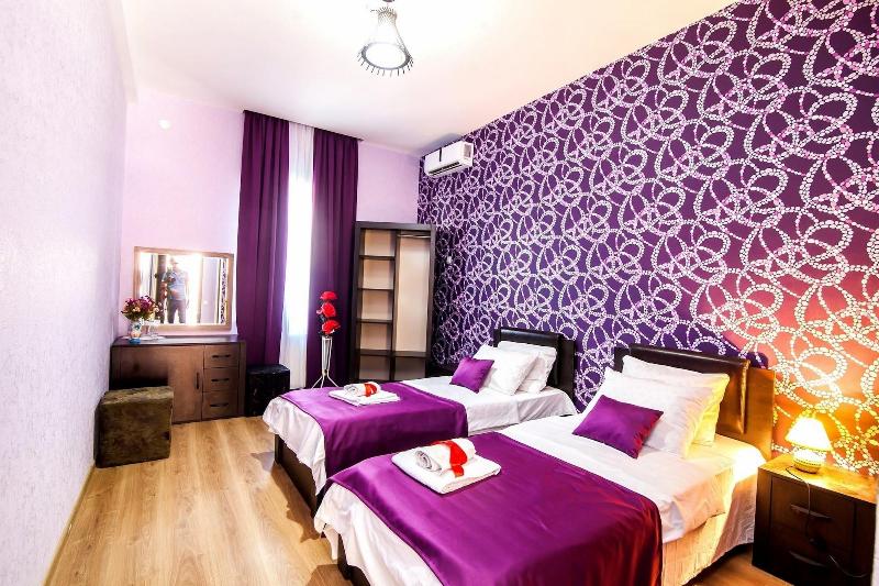 Hotel Ellegance image