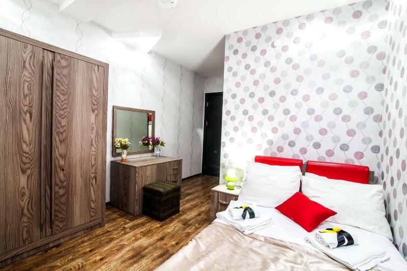 Hotel Ellegance image