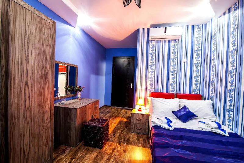 Hotel Ellegance image
