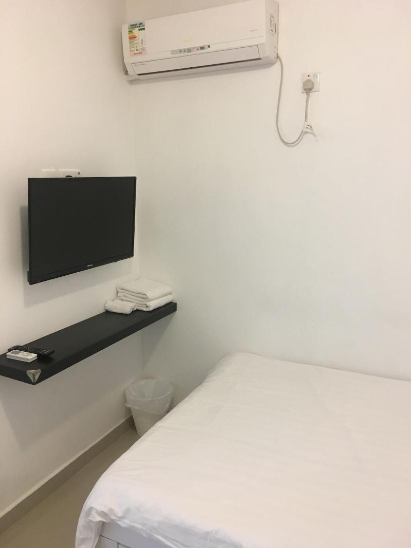 City Oasis Guesthouse image
