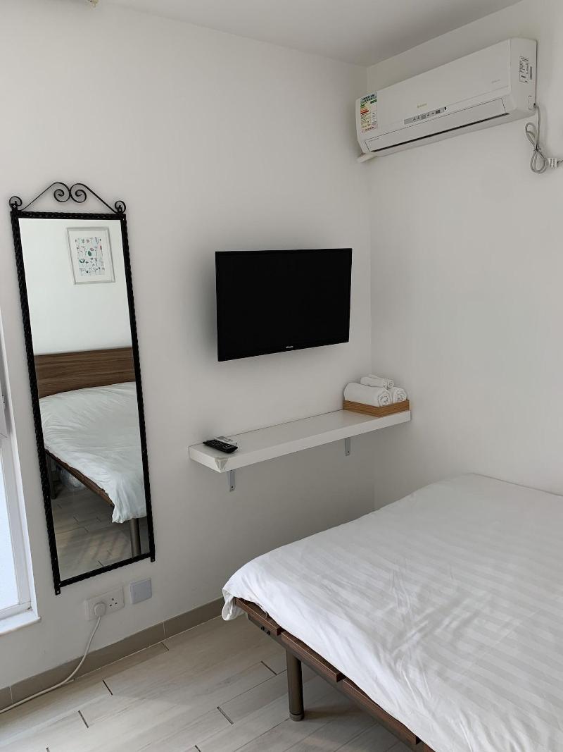 City Oasis Guesthouse image