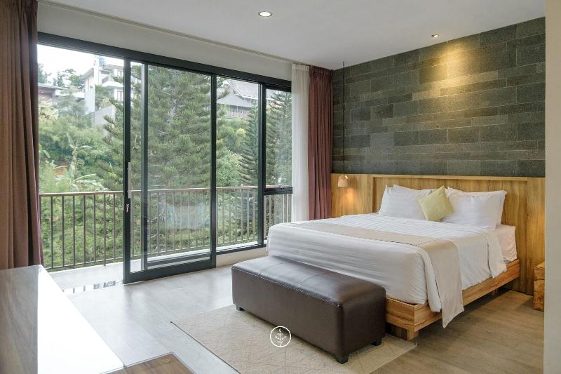 Indah 2 Mountain Pool Villa 8 bedroom image