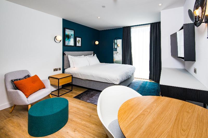 Staybridge Suites Cardiff image