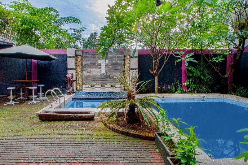 Capital O 90696 Tobana House Bintaro image