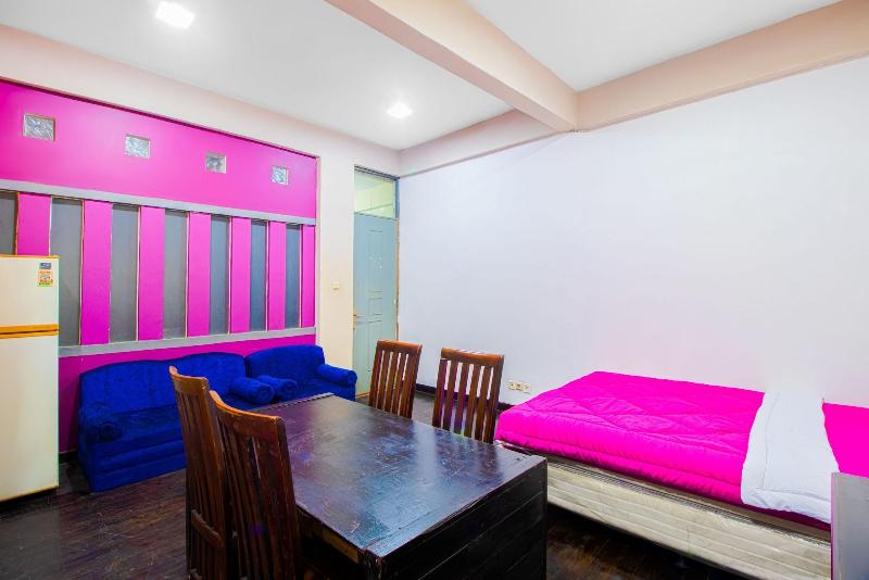 Capital O 90696 Tobana House Bintaro image