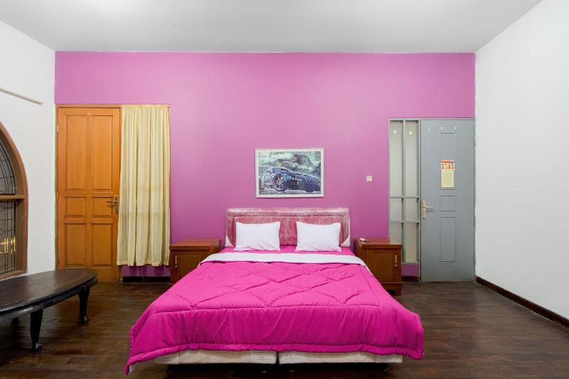 Capital O 90696 Tobana House Bintaro image
