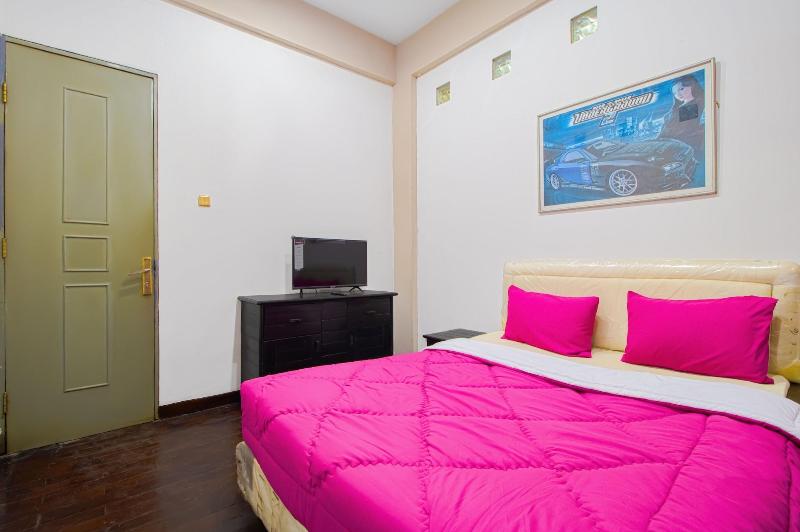 Capital O 90696 Tobana House Bintaro image