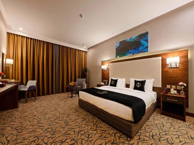 Emerald Hotel image