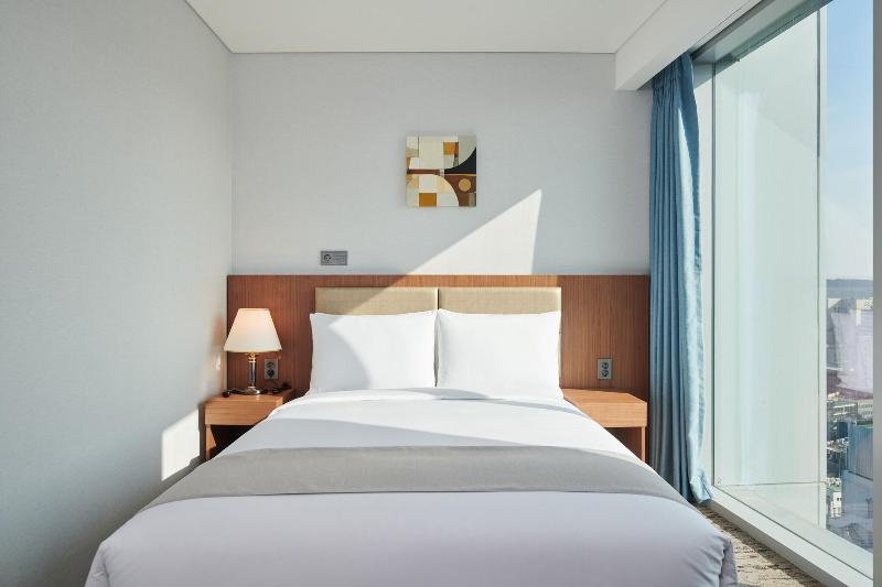 Stanford Hotel Myeongdong image