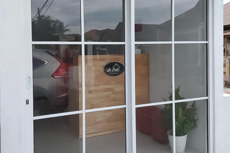 Formerly RedDoorz RSUD ZainoelAbidinBandaAceh — exterior view