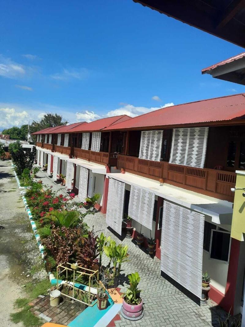 Granada Inn Palu image