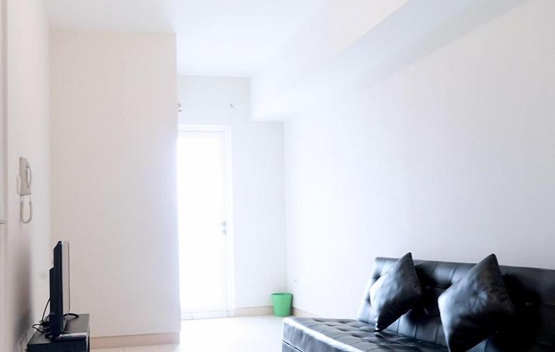 Springlake Apartment Summarecon by Veeroom by ZUZU image