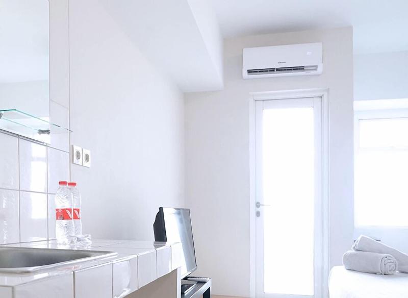 Springlake Apartment Summarecon by Veeroom by ZUZU image