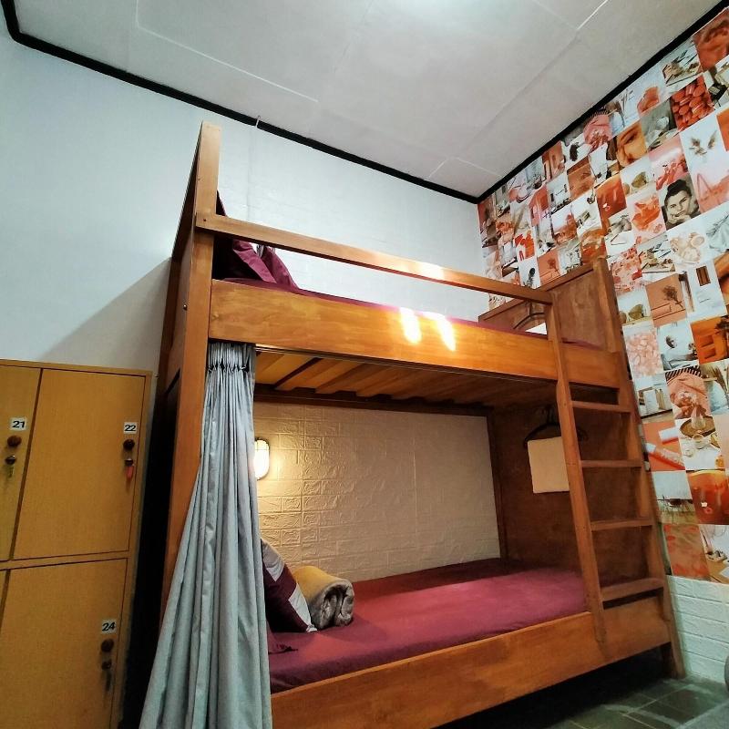 Semeru Hostel Malang - Adults Only image