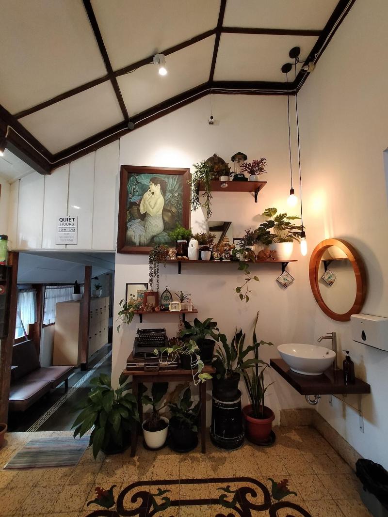Semeru Hostel Malang - Adults Only image